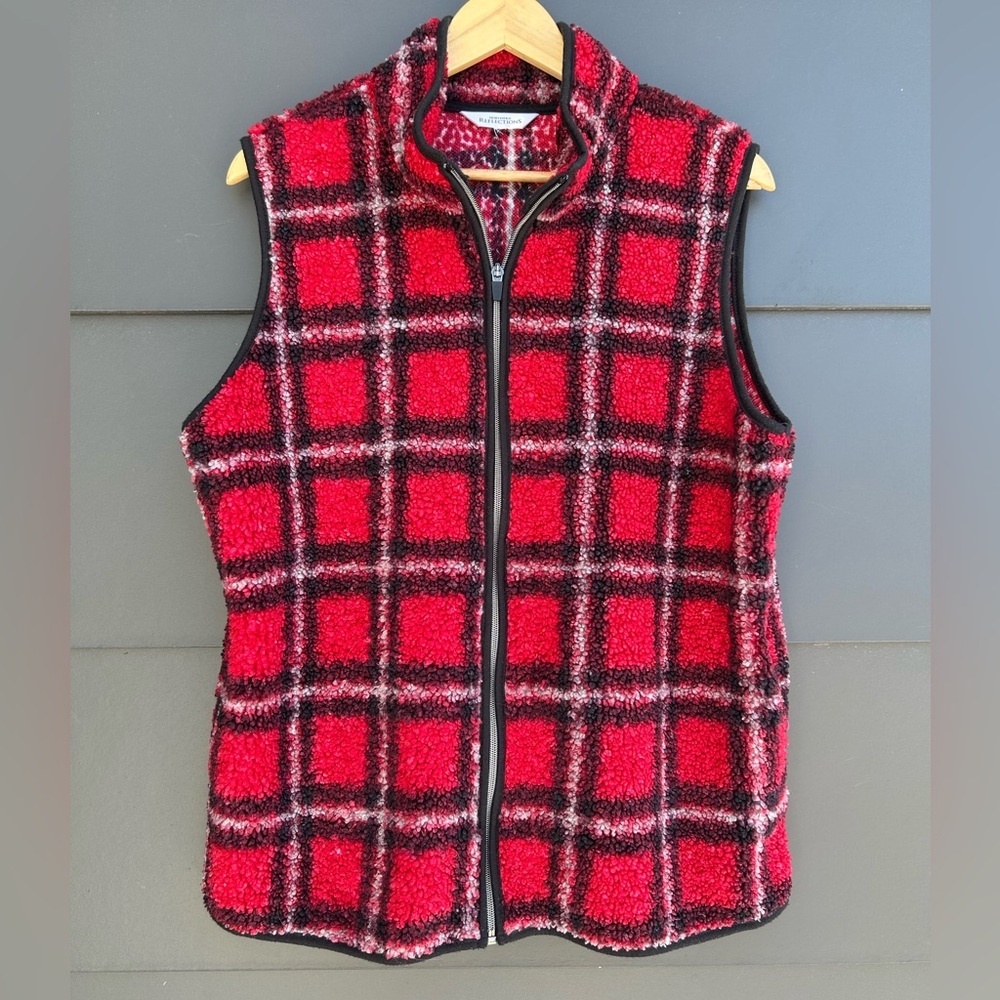 North Reflections Red Plaid Fleece Vest - Size L